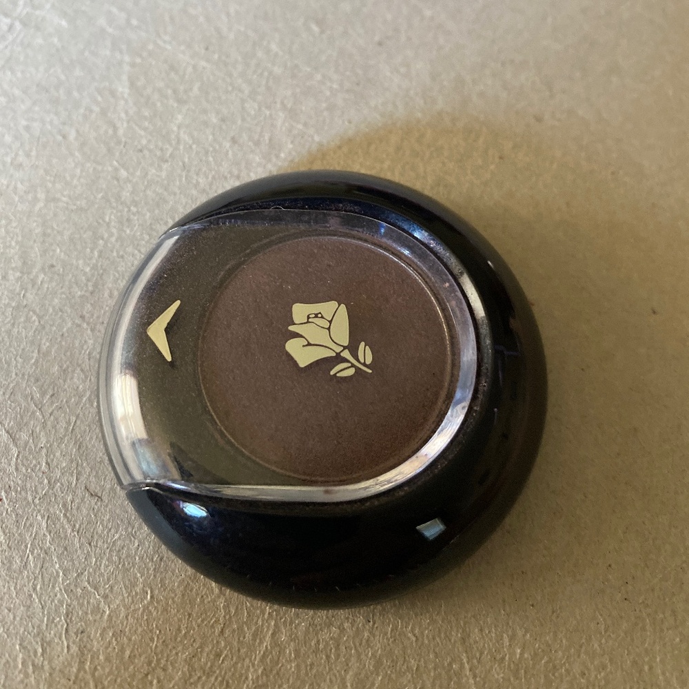 Lancôme color design eyeshadow , color - snap shimmer